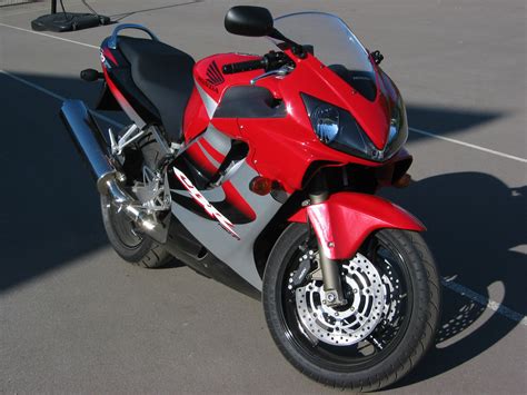 05 honda cbr 600 f4i